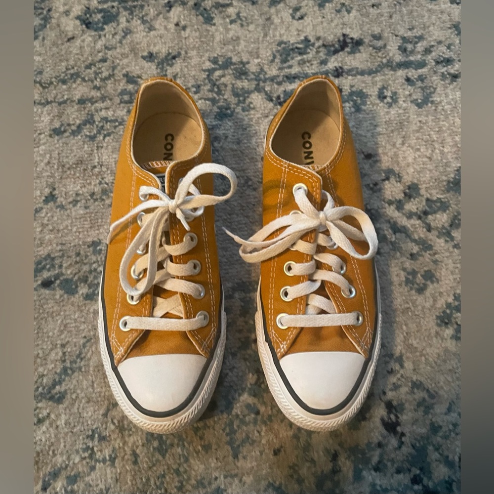 Mustard yellow converse women’s size 7, men’s size 5
